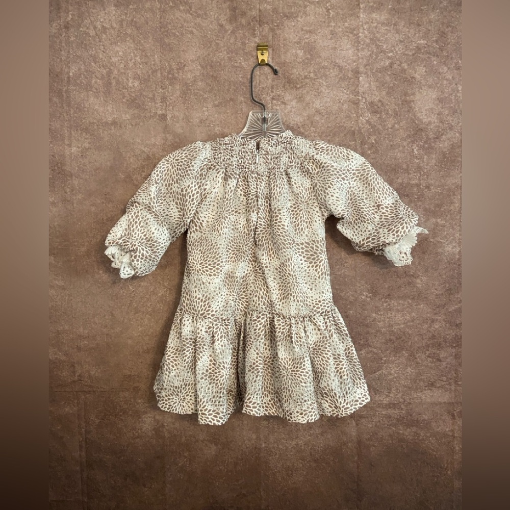 Kidichic~Taupe and White~Ruffle Dress w/lace cuffs~Girls size 3~EUC - Picture 2 of 4